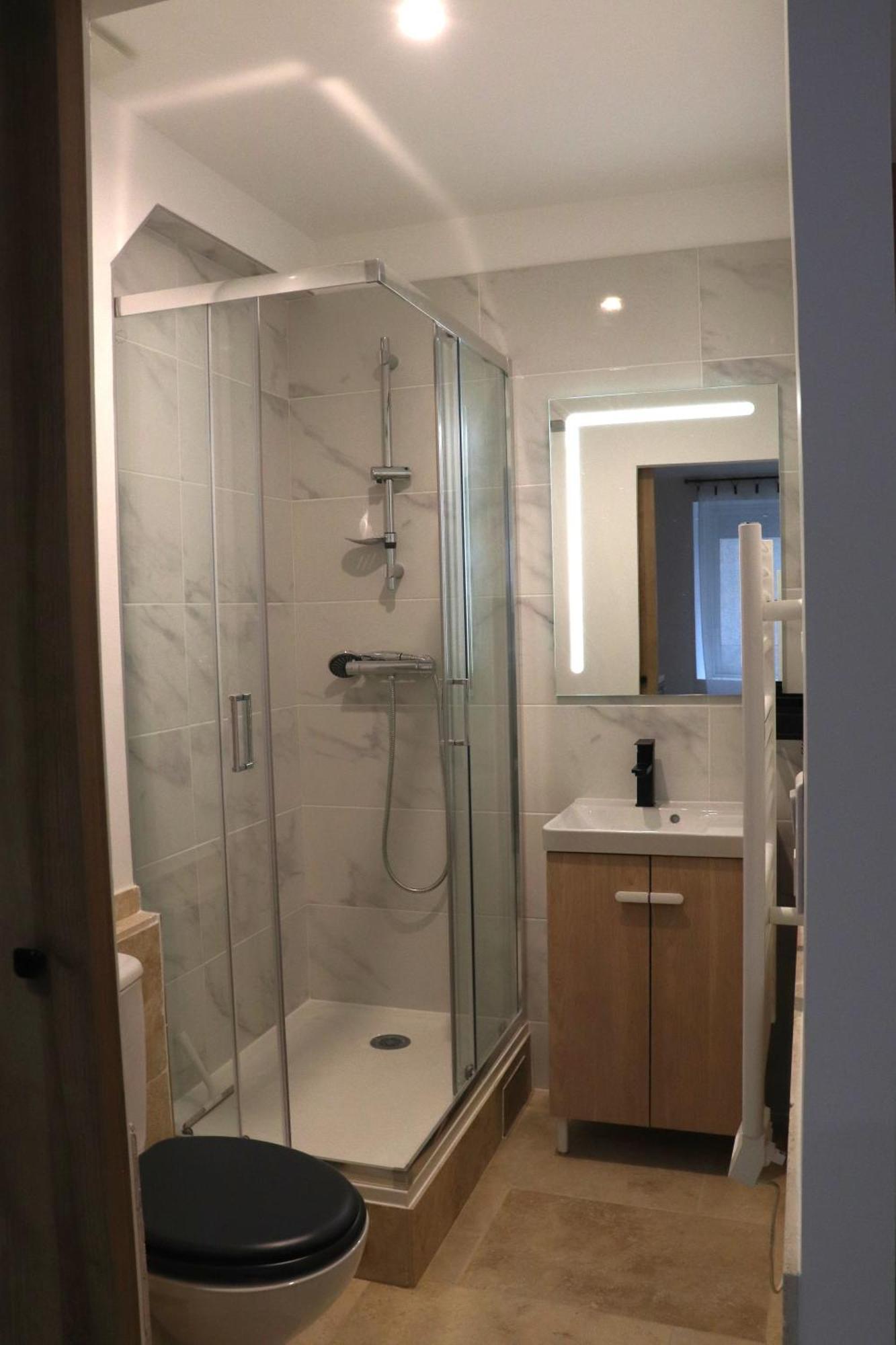 Superbes Appartements Modernes Et Neufs Bagnols-sur-Cèze Exterior foto